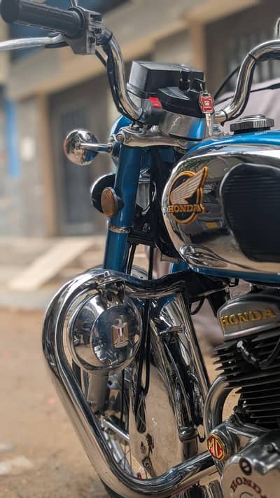 honda CD 200 BRAND NEW LOOK
