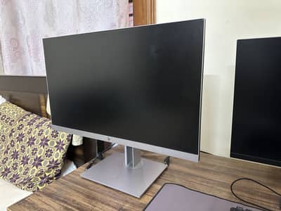 HP boarder less Monitor 24”