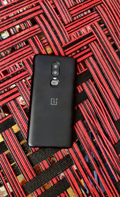 Original One Plus 6 ,8/128 me 0311-6079055 watsep