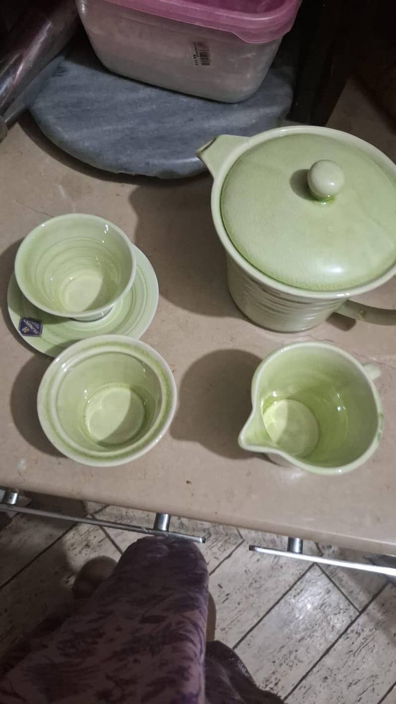 tea set 0