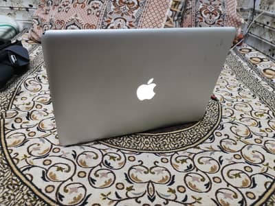 APPLE MACBOOK PRO 2012 MID 8,1