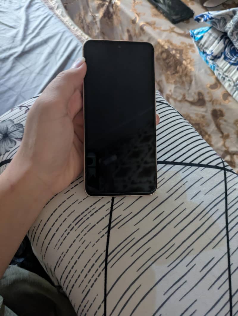 Google Pixel 8 1