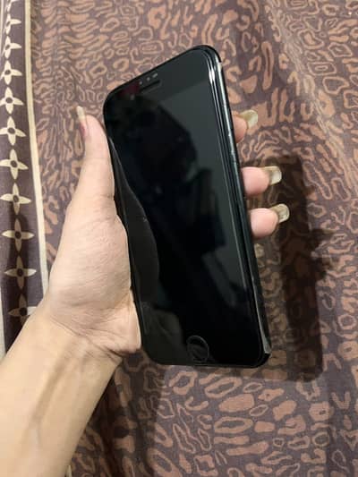 Iphone SE third Generatiaon 64 GB