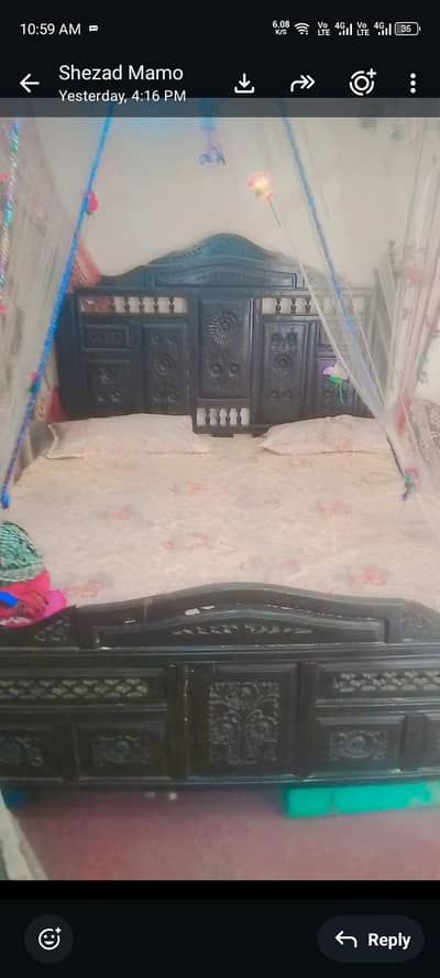 New condition h abhi Nia lia h with dressing table
