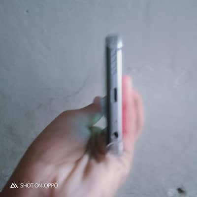 Infinix hot 60i silver colour