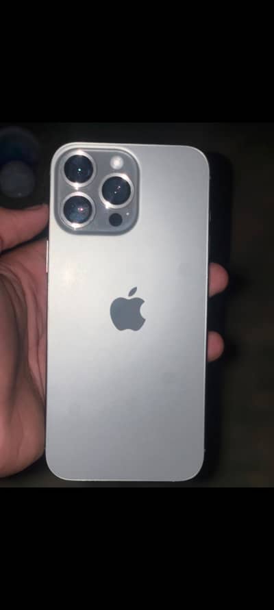 Apple iPhone 16 Pro Max jv