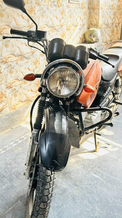 YBRG 125 New Condition