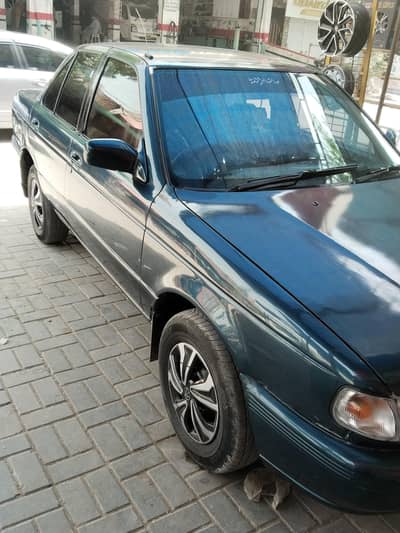 Nissan Sunny 1993