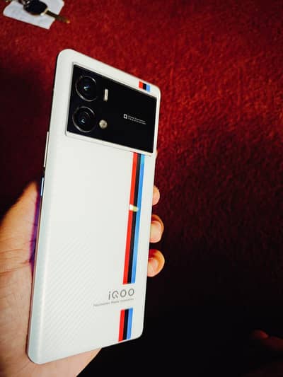 Vivo iQOO 9 Pro