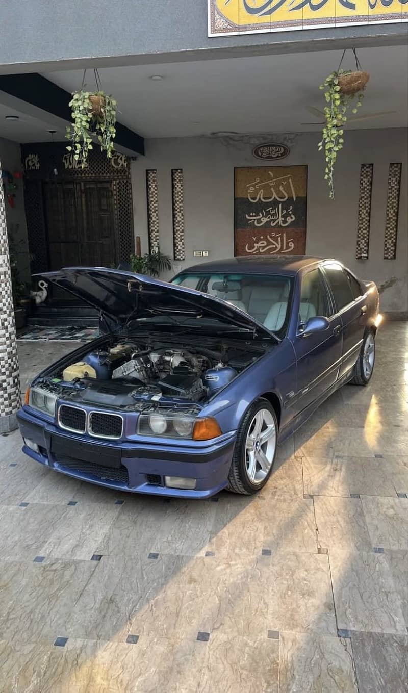 BMW E36 1997 8