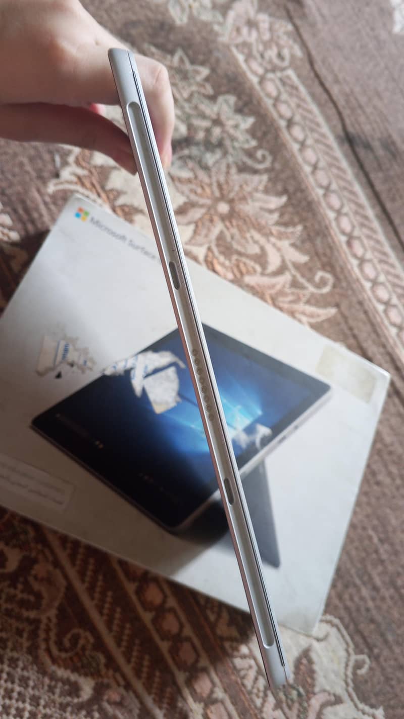 Microsoft Surface Go Ipad 2