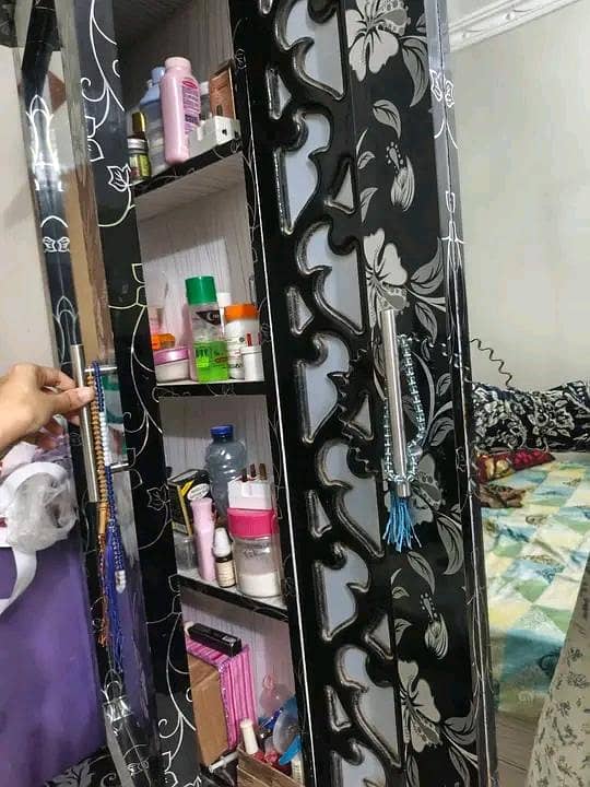 dressing table 3
