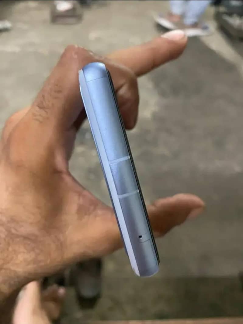 Google Pixel 7a (Offical) 1
