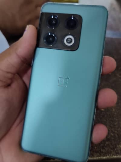 One Plus 10 Pro. 03127730332