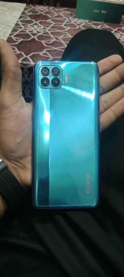 OPPO F17 Pro