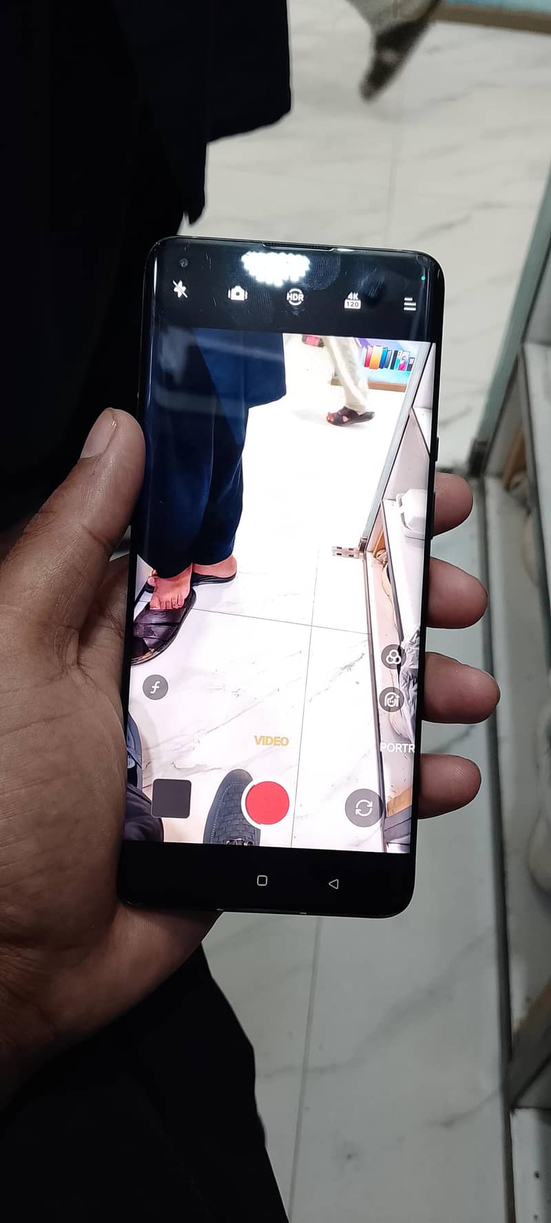 One Plus 9 Pro 4