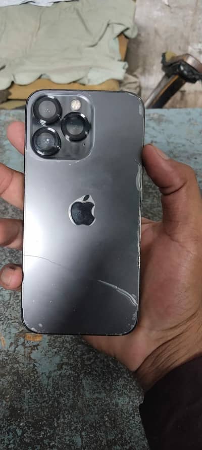 Apple iPhone 13 Pro