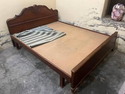 Home Furniture /Queen Size Bed Set / Sofa Set / Dinning Table