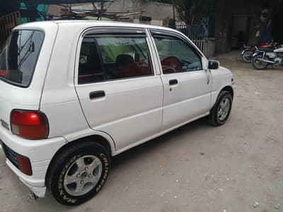 Daihatsu Cuore 2004