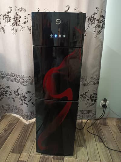 PEL dispenser mint condition