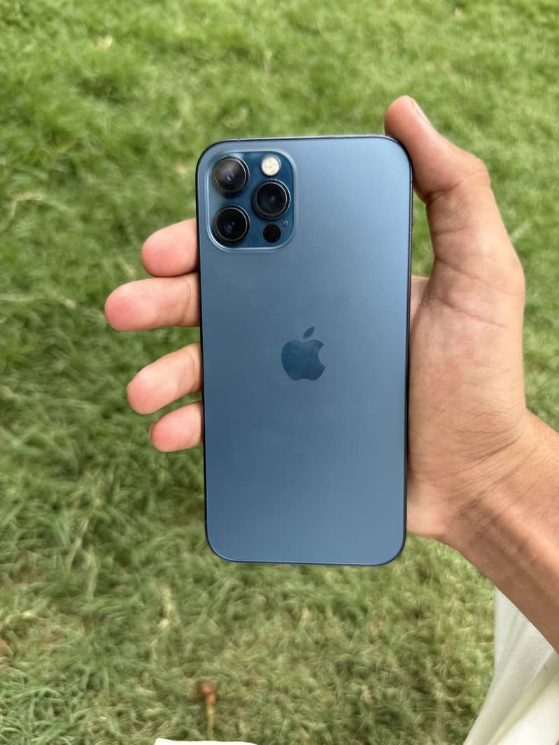 iPhone 12 Pro 0