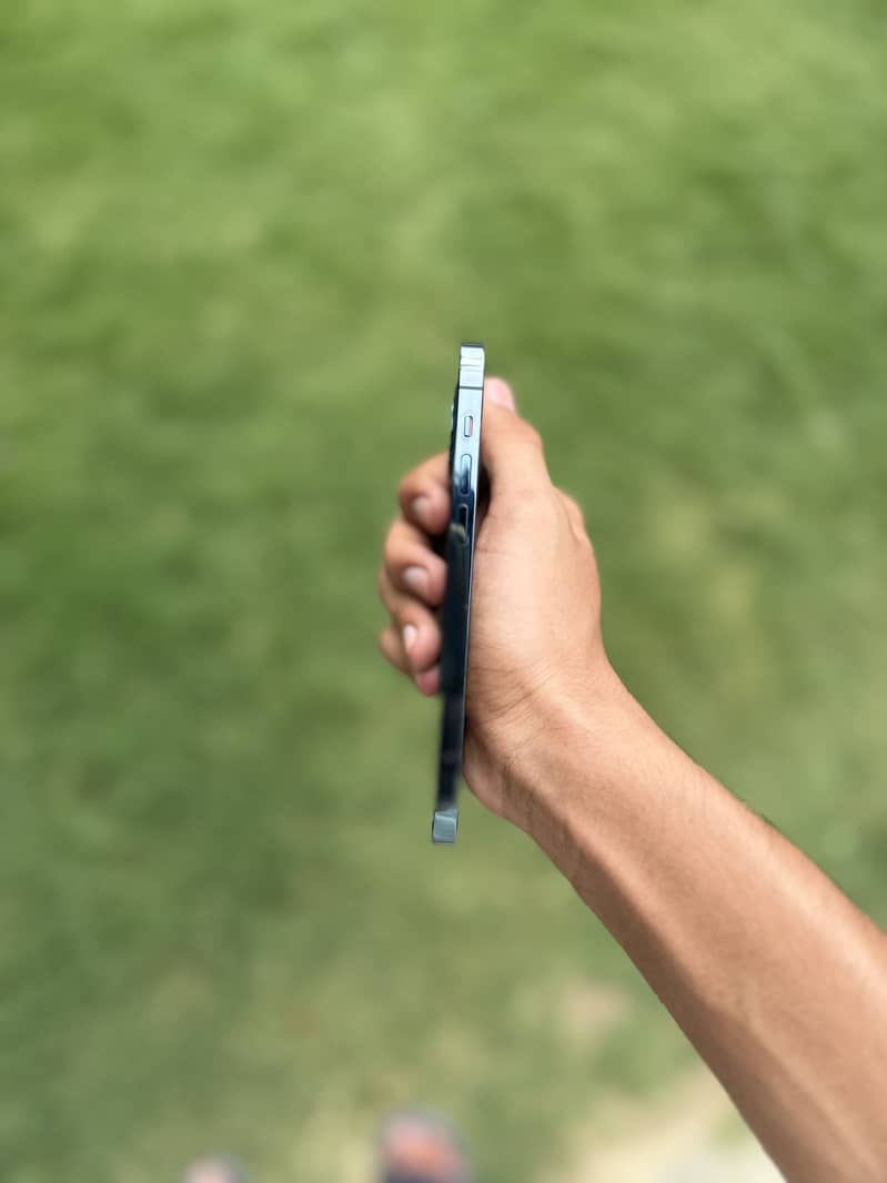 iPhone 12 Pro 1