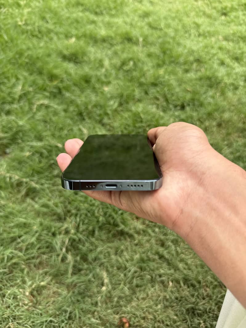 iPhone 12 Pro 2