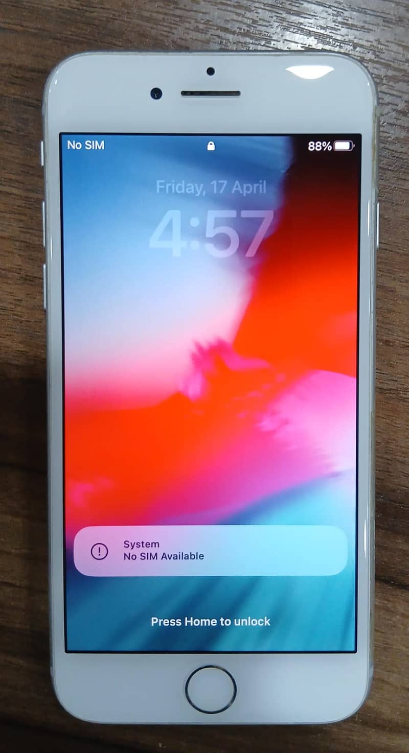 Apple iPhone 8 3