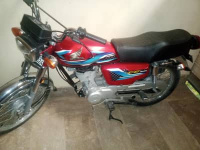 Honda 125 for sale lush condition