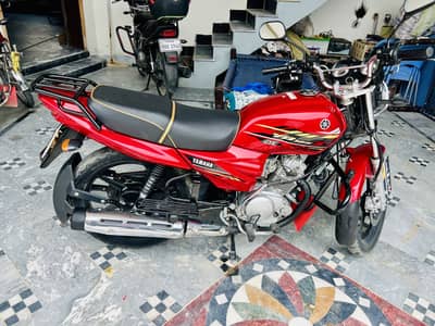 Yamaha YB125z DX