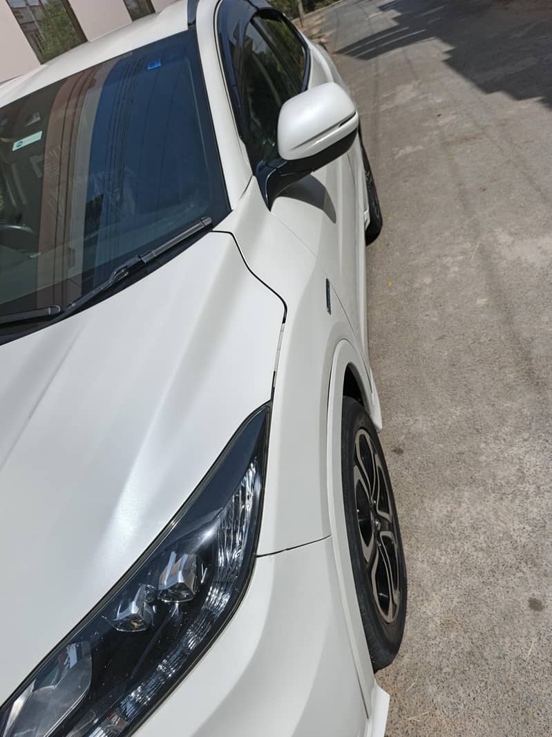 Honda Vezel 2017 10