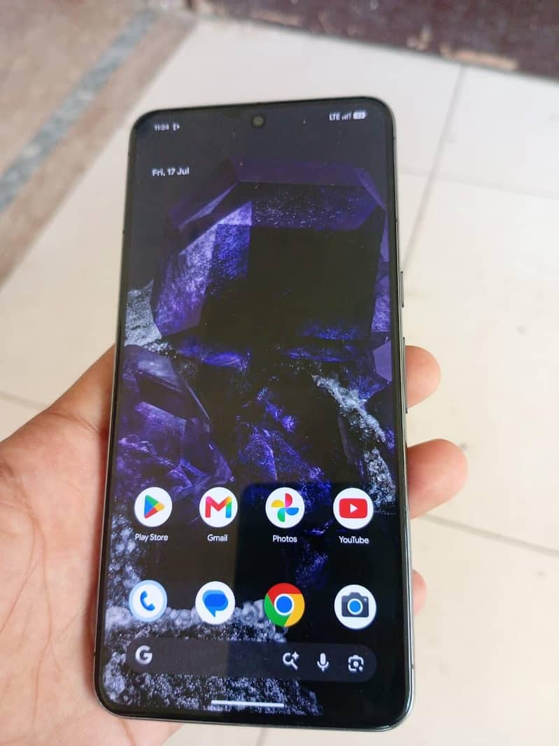 Google Pixel 8 Pro 1