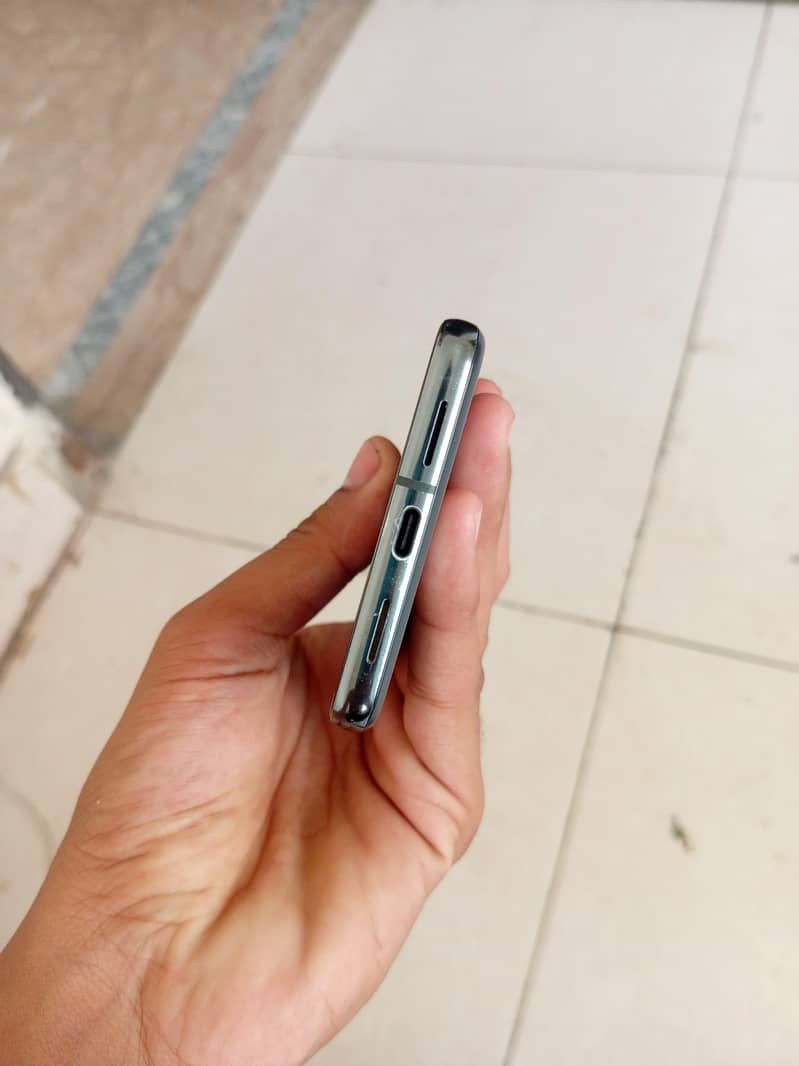 Google Pixel 8 Pro 5