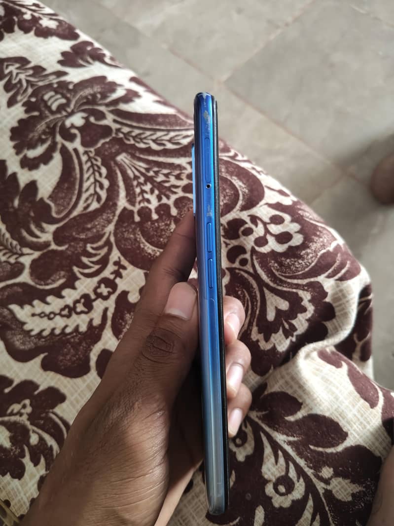 OPPO A54 3