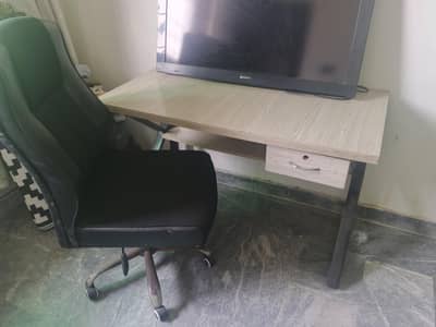 Office Table and Chair for Sale Urgently