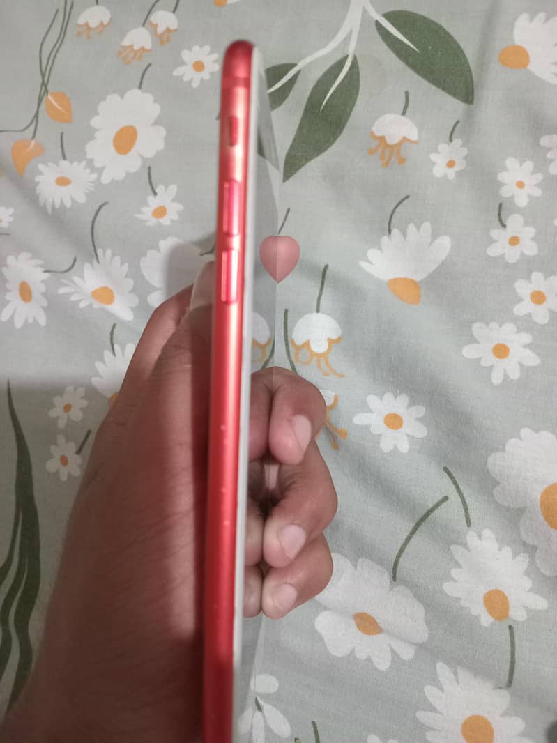 Apple iPhone 7 Plus 3