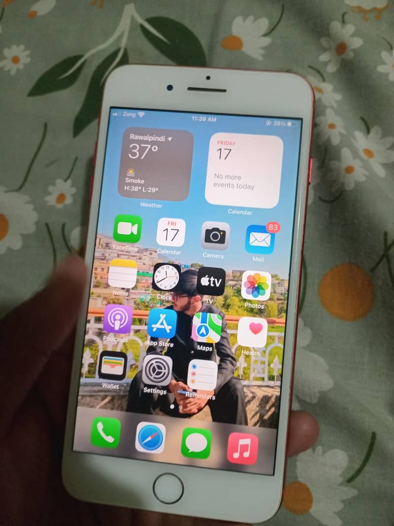 Apple iPhone 7 Plus 4