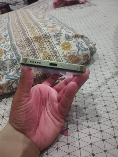 Vivo Y100