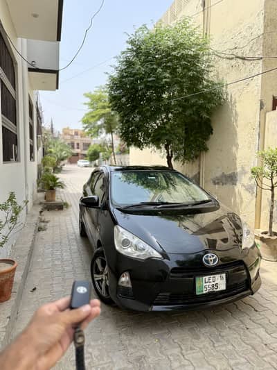 Toyota Aqua G package