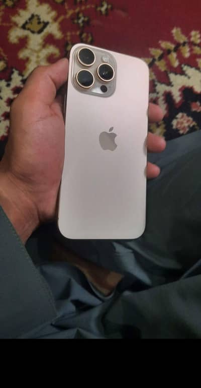 Apple iPhone 16 Pro Max