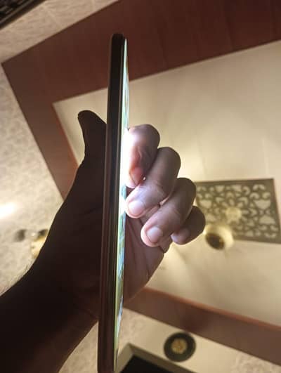 Vivo V60