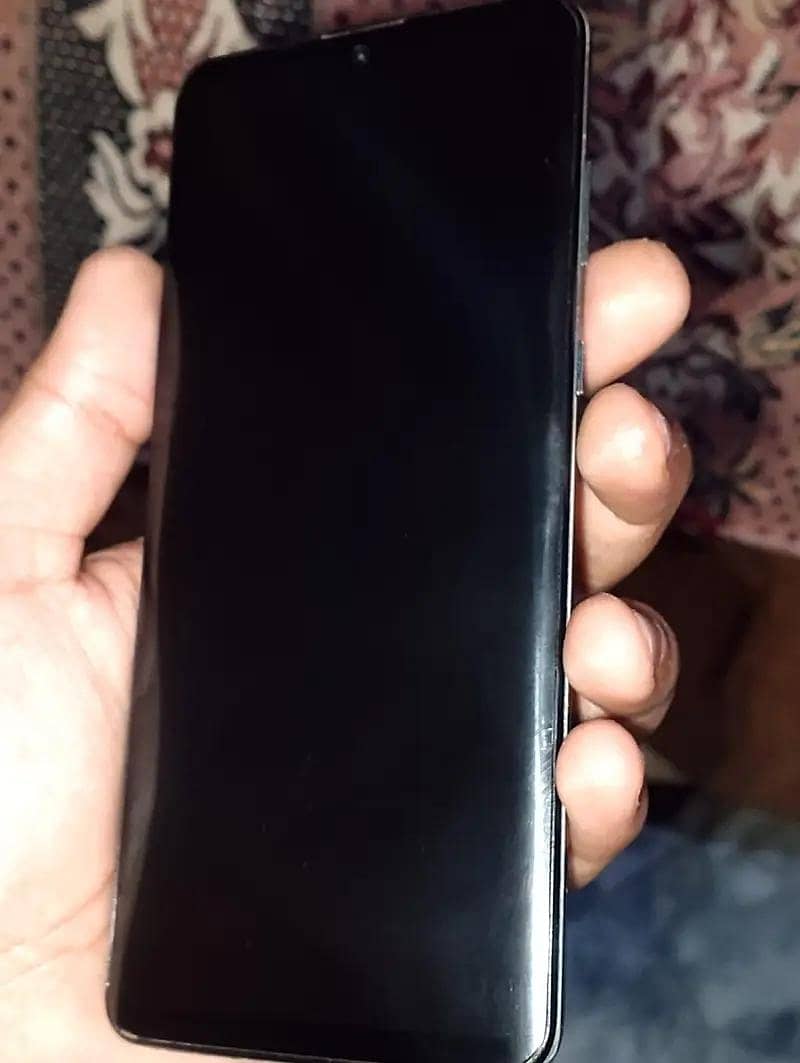 Sharp Aquos Zero 2 6