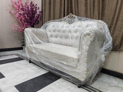 7 seater soffa New Not used 10/10 Swat sy bnwaya ha Bht mzbot ha