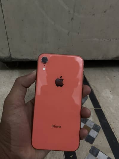 I am selling iphone xr very very most urgently sale