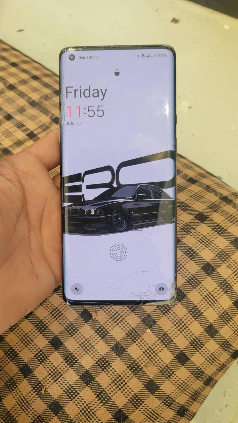 One Plus 8 Pro 0