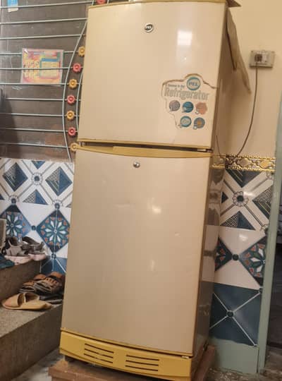 pel refegurator medium size