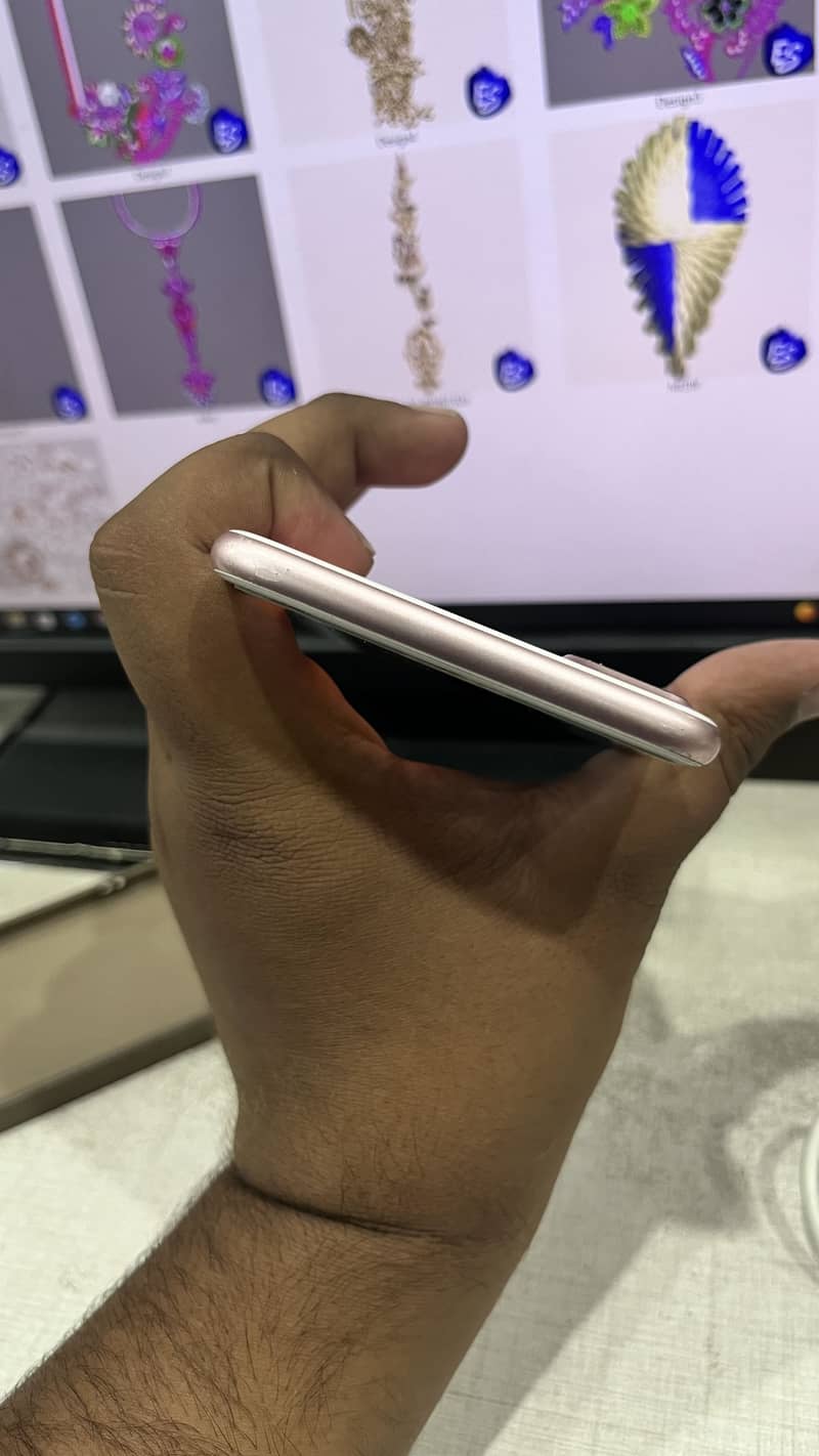 Iphone 7plus 256Gb 3