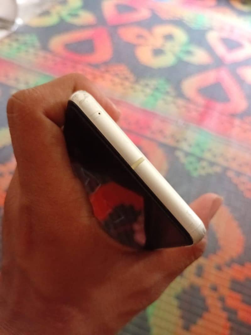 Google Pixel 7 6