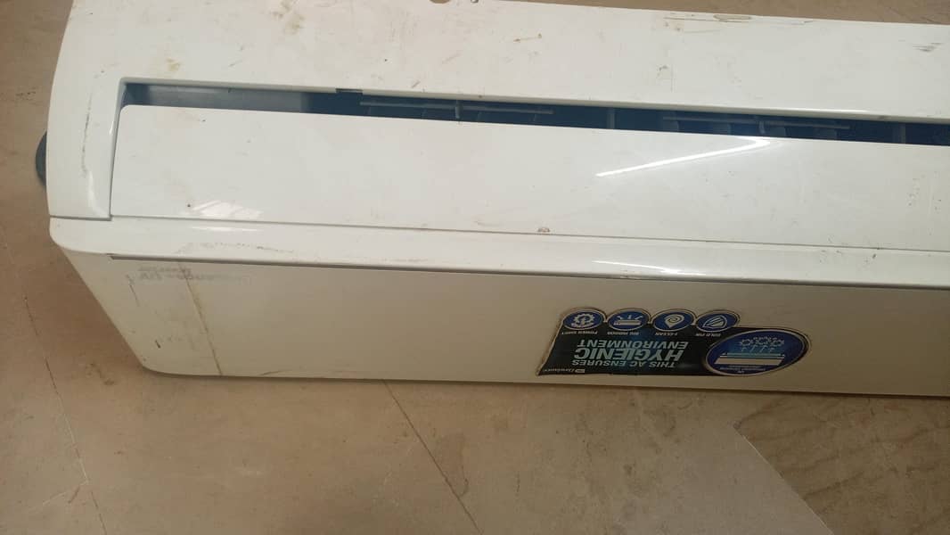 Dawlance split inverter AC 1