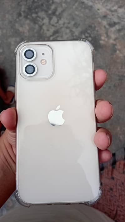 Apple iPhone 12